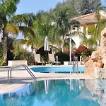 2 Bed, 2 Bath In Apartament