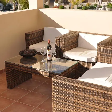 2 Bed, 2 Bath In * Μανδριά