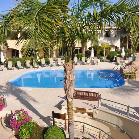 Apartment 2 Bed, 2 Bath In Mandria (Paphos)